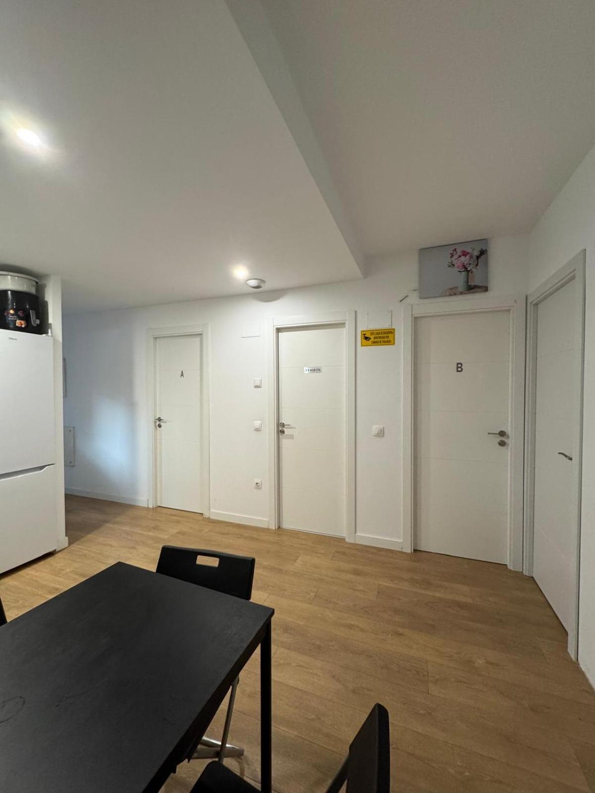 Mars Suites Porras Madrid Exterior photo